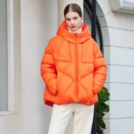 Short White Duck Down Hooded Down Jacket Women